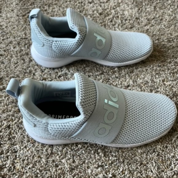 Brand new size 3 girls Adidas tennis shoes - Picture 4 of 5